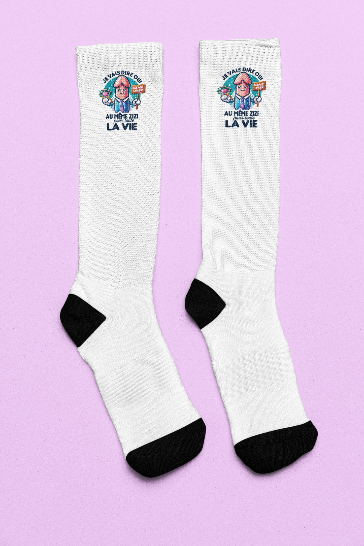 Chaussettes Crew Personnalisées en Sublimation – Design Graphique Amusant avec "je vais dire oui au même zizi pour toute la vie"