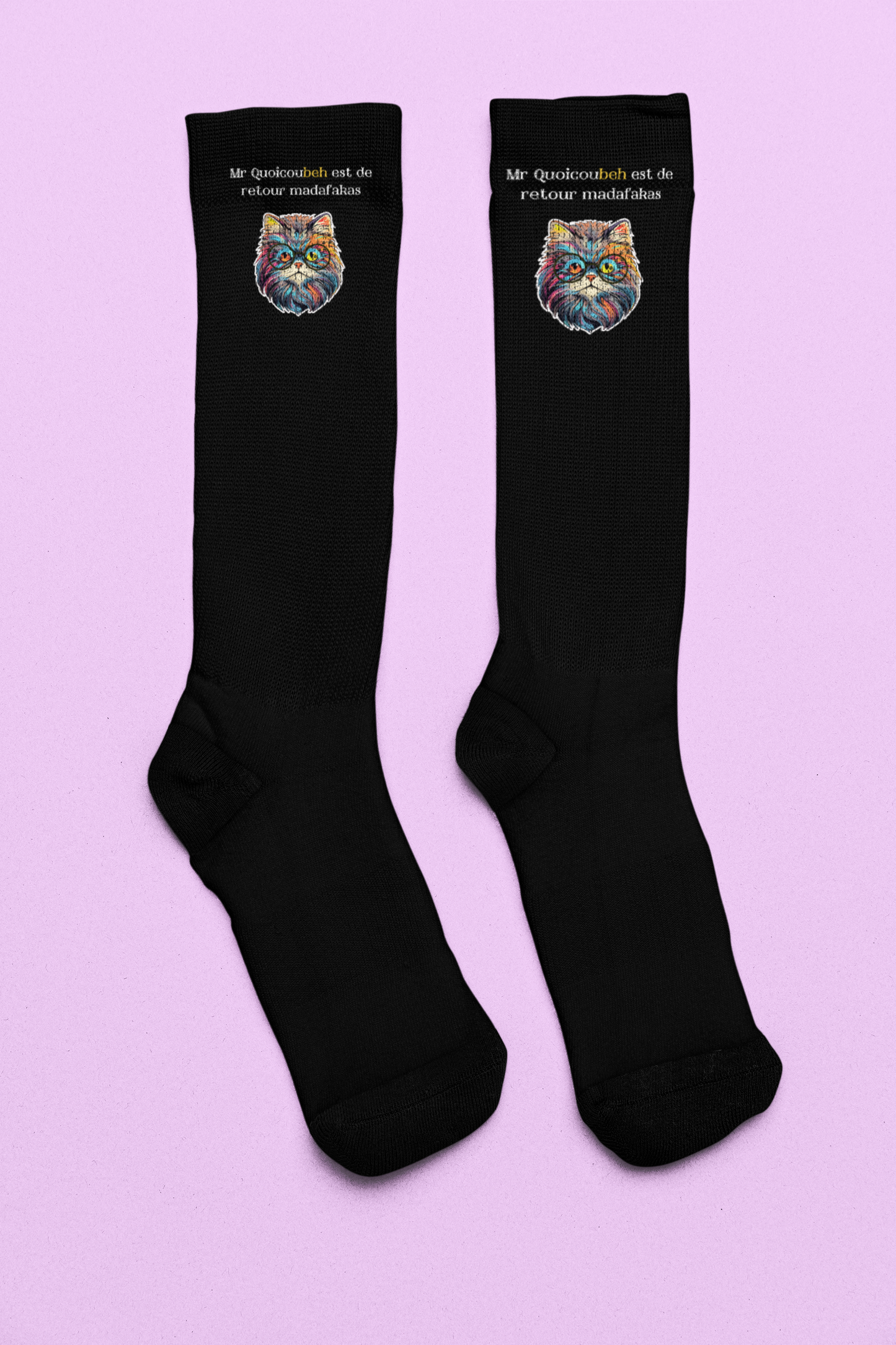 Chaussettes Crew Personnalisées en Sublimation – Design Graphique Amusant avec 'Qoucoubeh madafakas'
