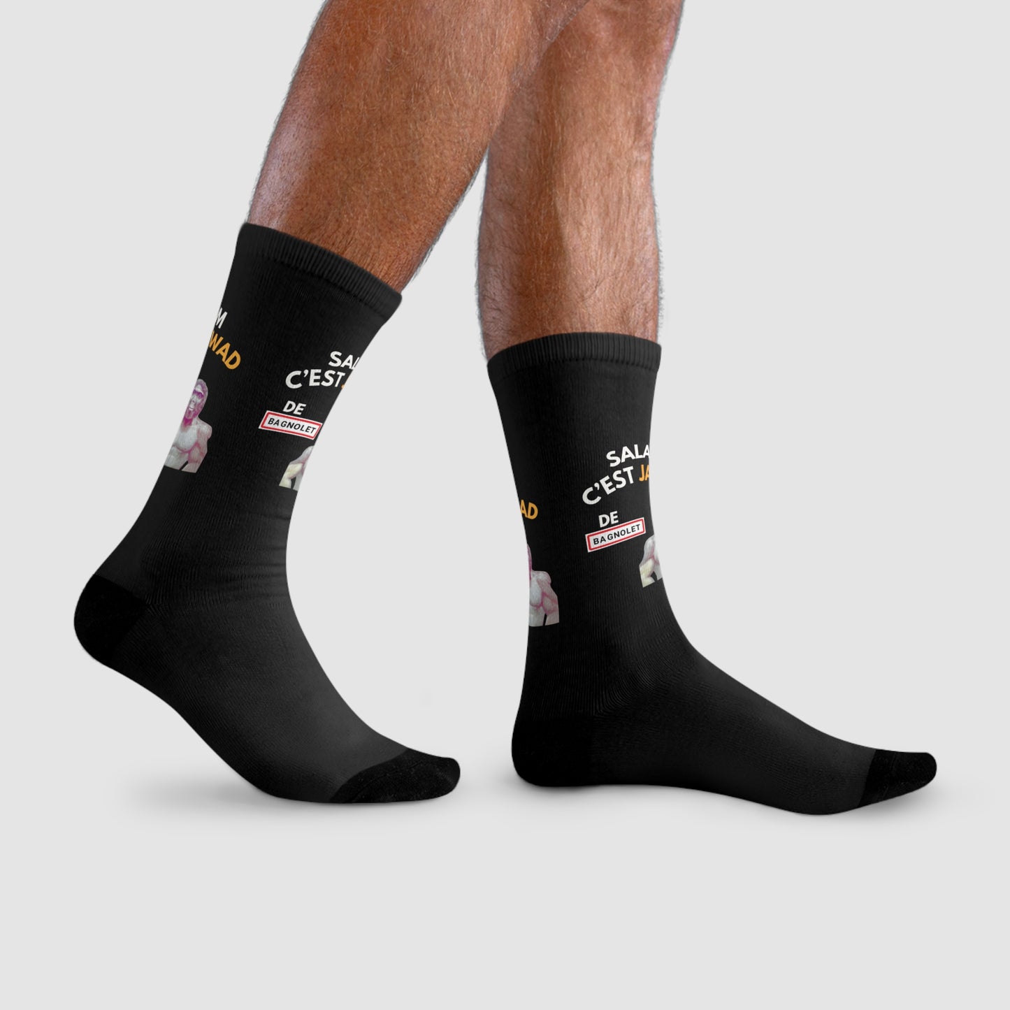Chaussettes Crew Personnalisées en Sublimation – Design Graphique Amusant avec "Salam C'est Jawad"